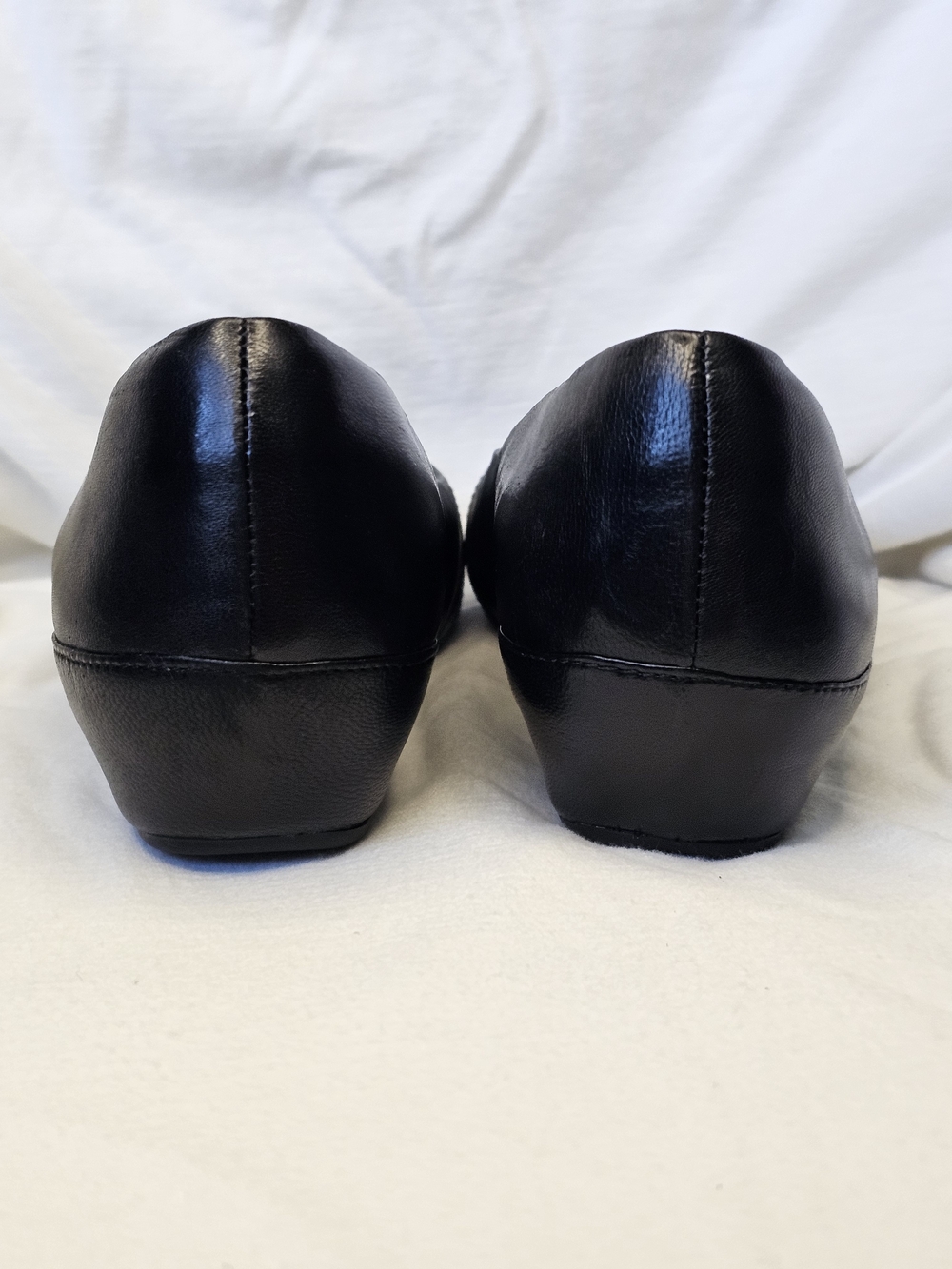 Clarks Artisan black leather "Concert Drum" Ballet Flats Slip On - Picture 6 of 11